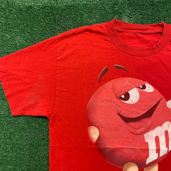 Vintage Y2K Essential Red M&Ms Chocolate Candy T-Shirt - Picture 2 of 5
